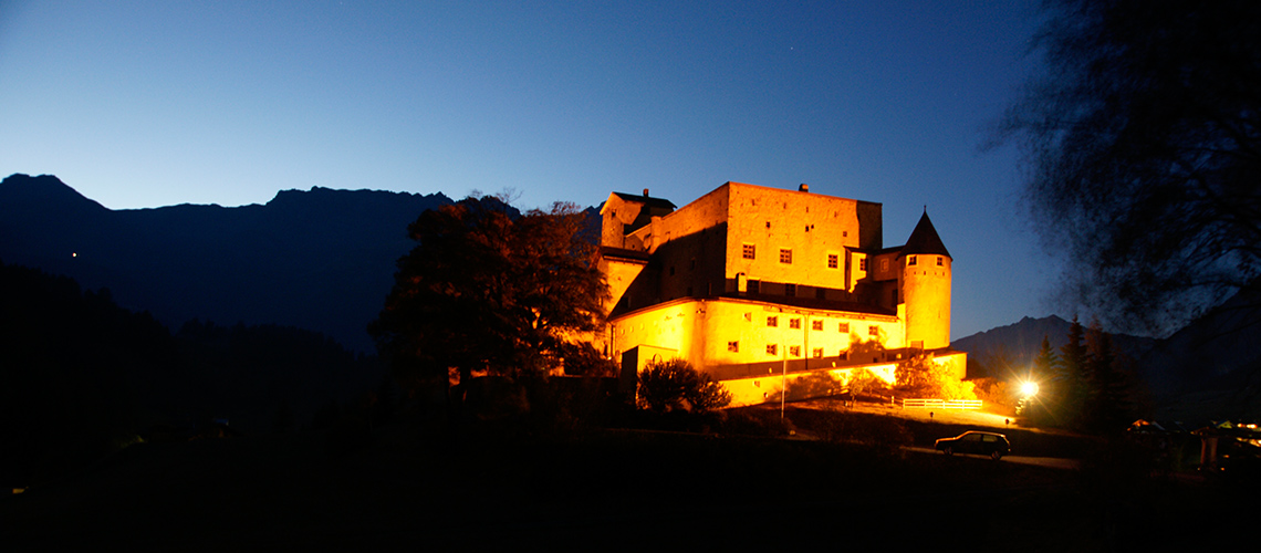 Castle Naudersberg